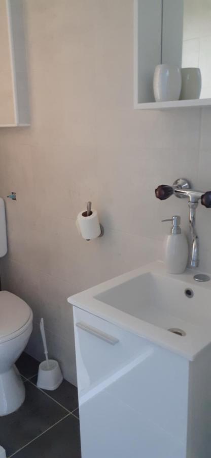 Appartement Oaza Mira à Tisno Extérieur photo